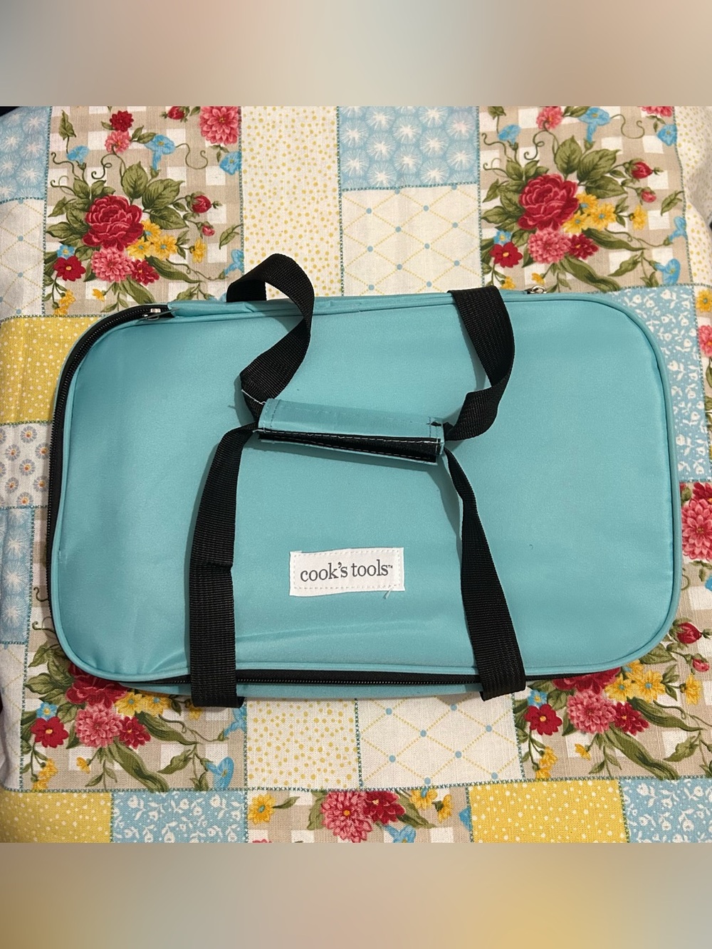 Cook's Tools Turquoise Culinary Carry Bag with glass container and lid